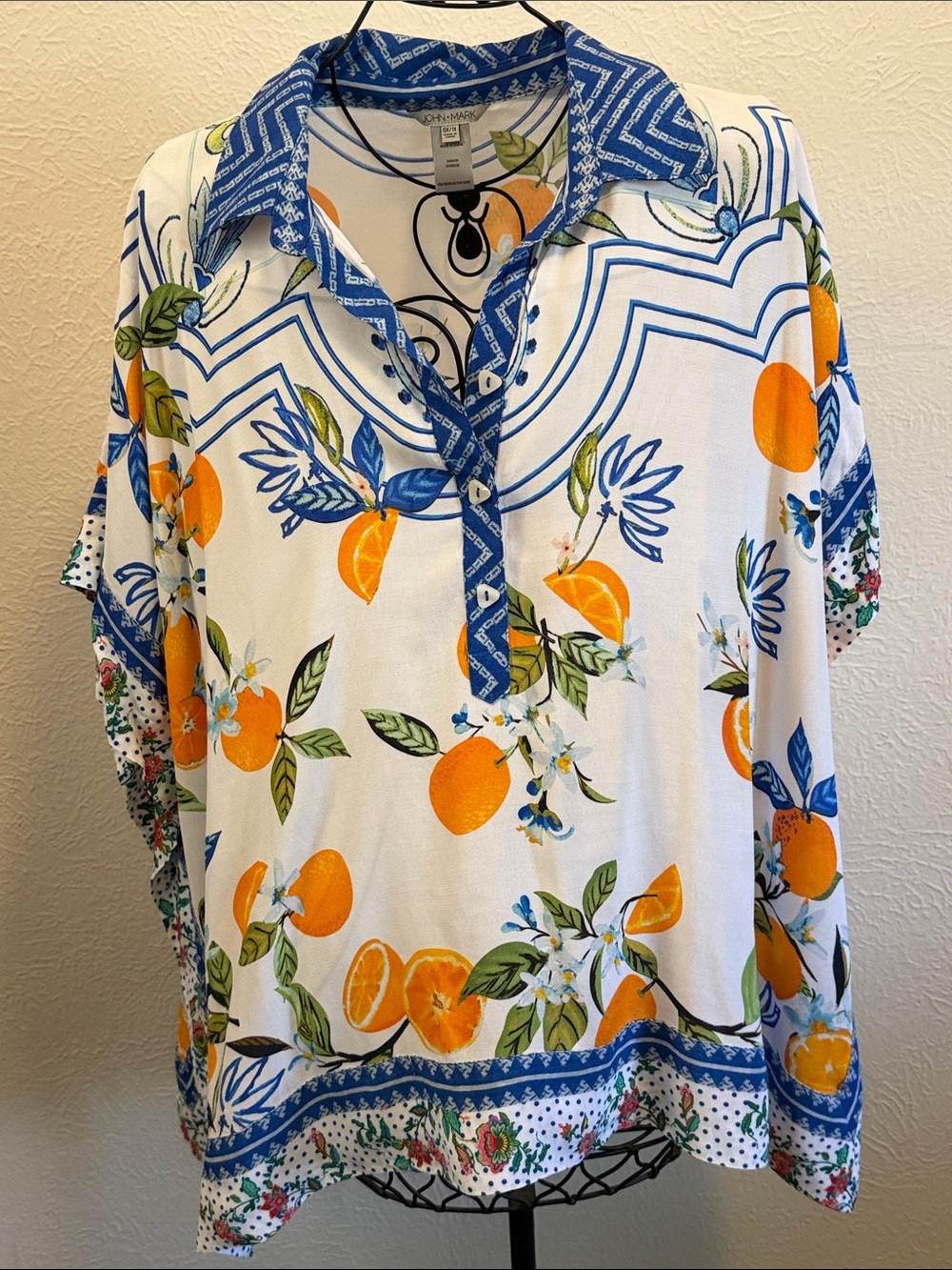 🍊🍊🍊BOGOHO🍊🍊🍊Women's Citrus Print Tunic Top in White and Orange-1X